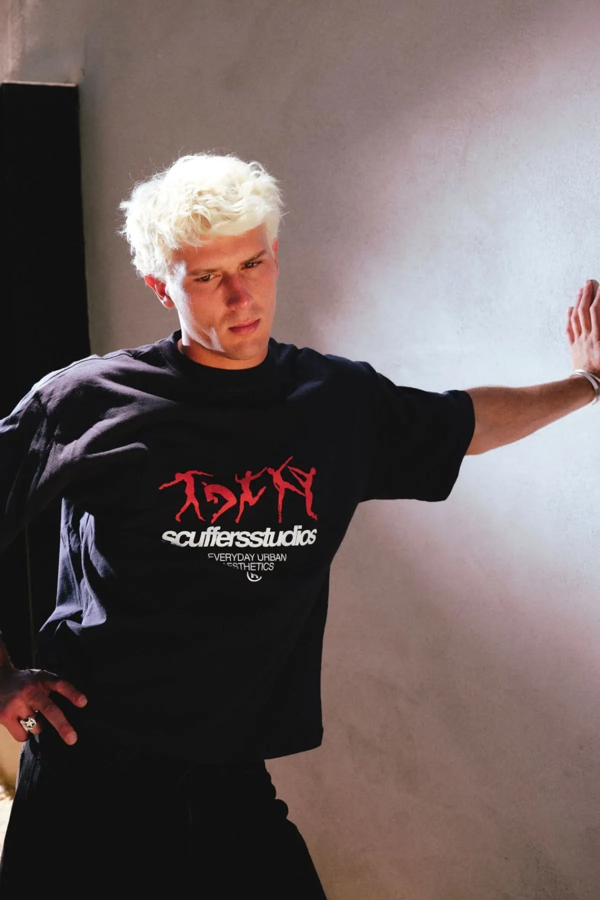 Scuffers T-shirts^Dancing Dark T-Shirt