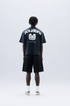 Scuffers T-shirts^Familia Dark T-Shirt