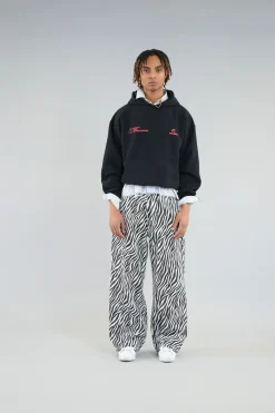 Scuffers Hoodies^Globally Black Hoodie