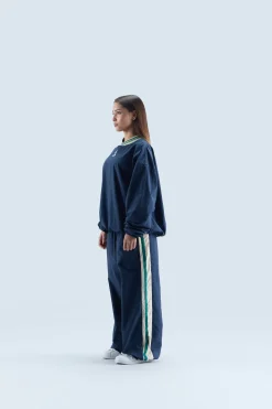 Scuffers Crewneck^Sports Tech Navy & Green Crewneck